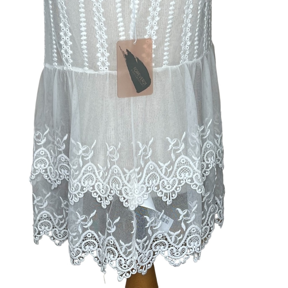 Forever 21 Sheer Ivory Lace & Embroidered Peplum Sleeveless Top Medium NWT - Picture 6 of 15